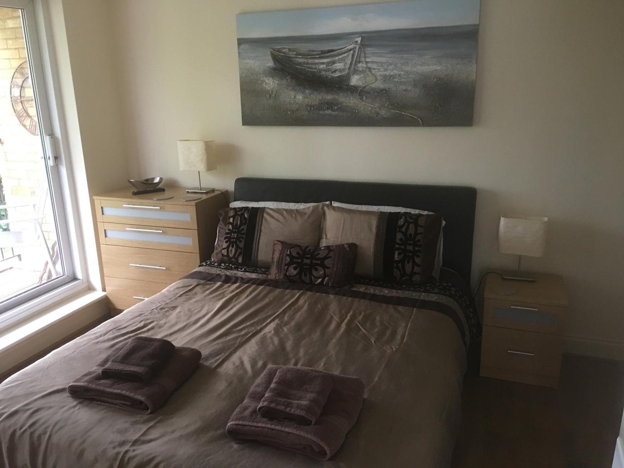 Whitehouse Holiday Lettings - Luxury Serviced Properties In St Neots, Little Paxton And Great Paxton Δωμάτιο φωτογραφία