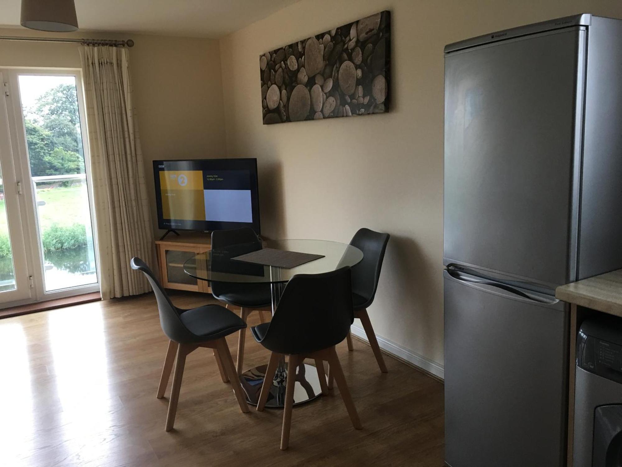 Whitehouse Holiday Lettings - Luxury Serviced Properties In St Neots, Little Paxton And Great Paxton Δωμάτιο φωτογραφία