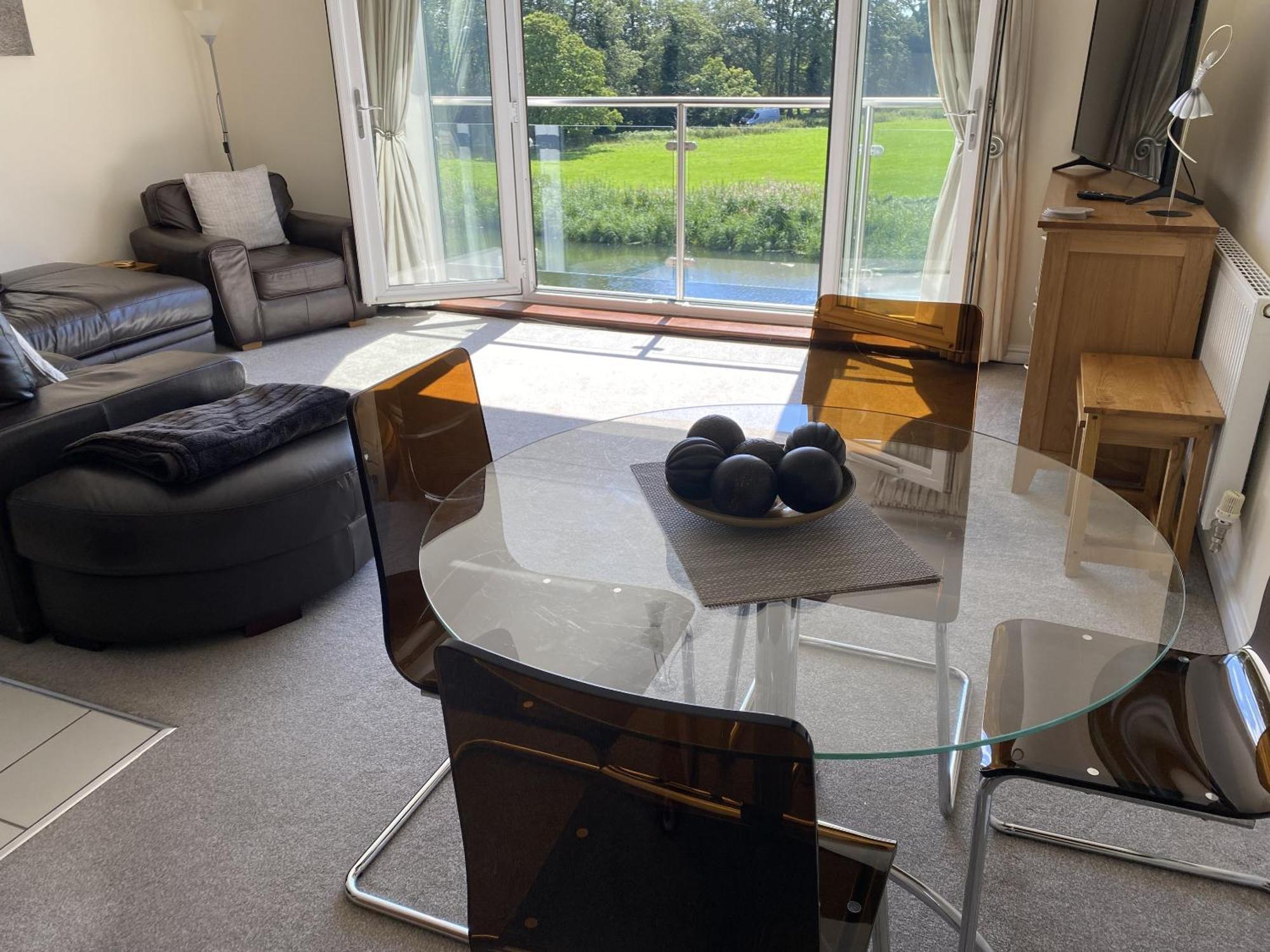 Whitehouse Holiday Lettings - Luxury Serviced Properties In St Neots, Little Paxton And Great Paxton Δωμάτιο φωτογραφία