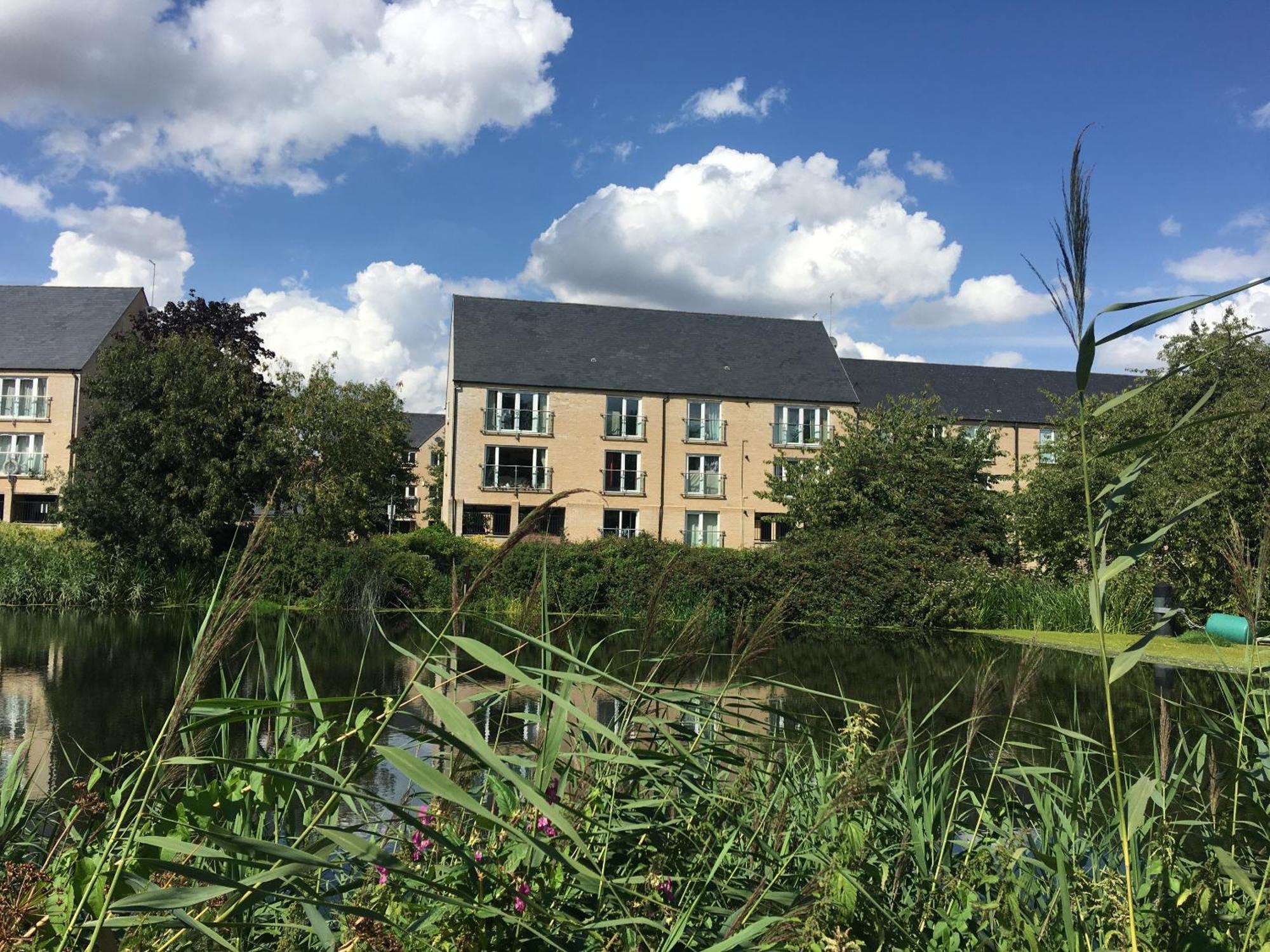 Whitehouse Holiday Lettings - Luxury Serviced Properties In St Neots, Little Paxton And Great Paxton Δωμάτιο φωτογραφία