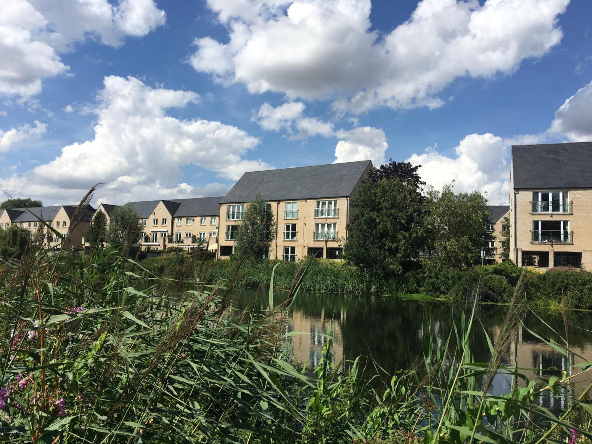 Whitehouse Holiday Lettings - Luxury Serviced Properties In St Neots, Little Paxton And Great Paxton Δωμάτιο φωτογραφία